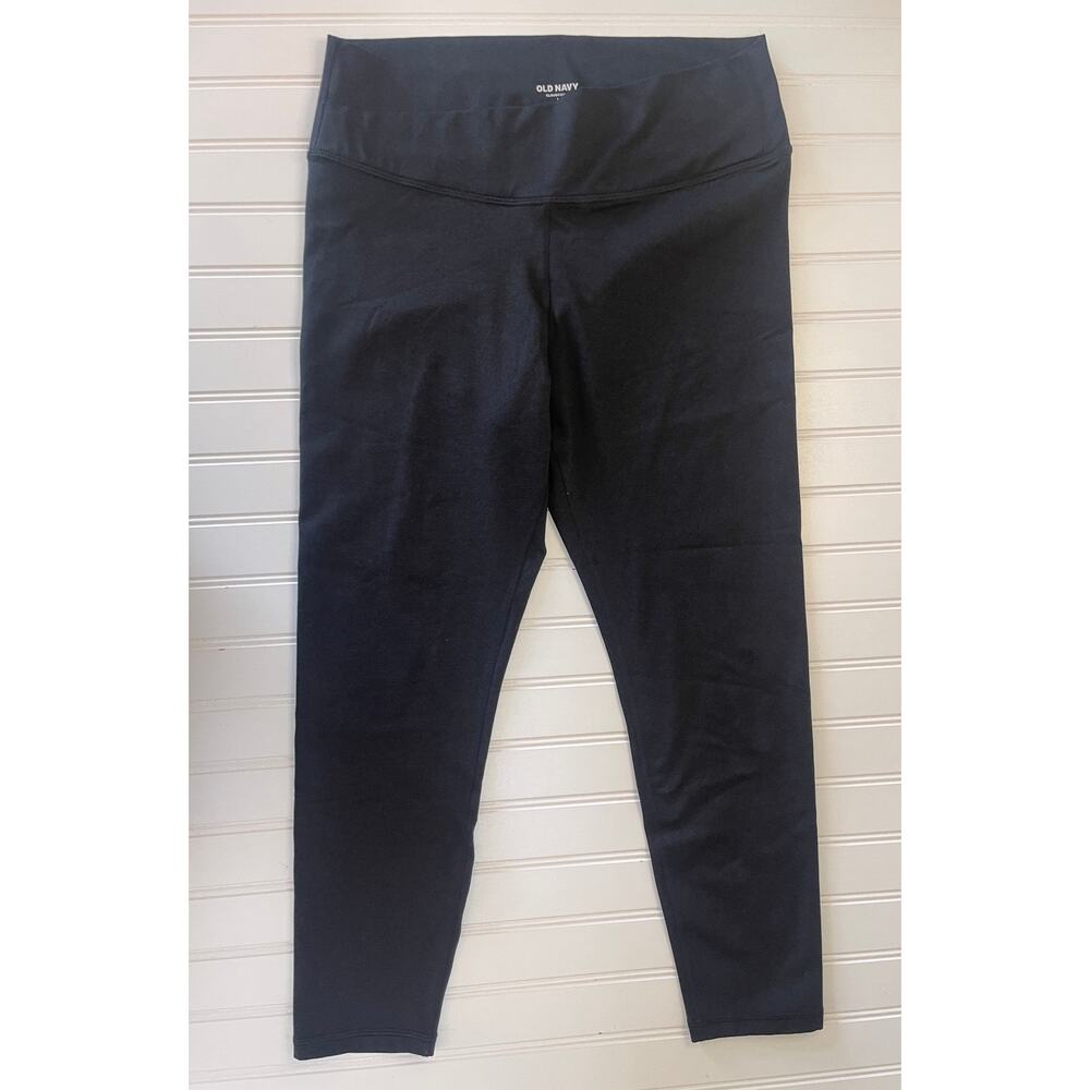 Old Navy Extra High Rise Cloud Comfy Cropped Leggings Womens Large‎